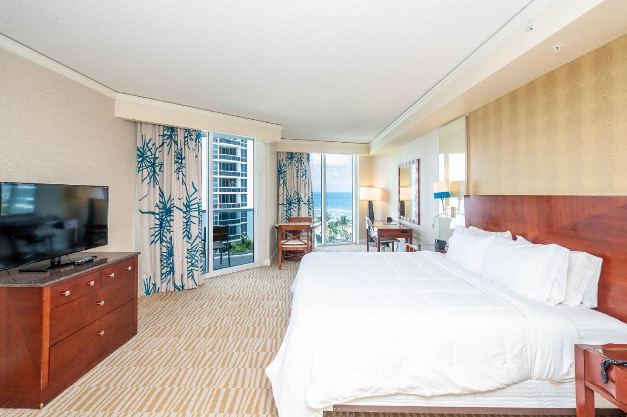 Trump Intl 2 Bedroom Apartment 1600 Sqf Ocean And Bay View Sunny Isles Beach Luaran gambar