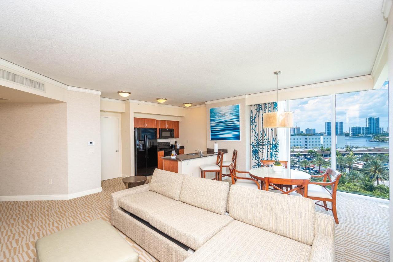 Trump Intl 2 Bedroom Apartment 1600 Sqf Ocean And Bay View Sunny Isles Beach Luaran gambar