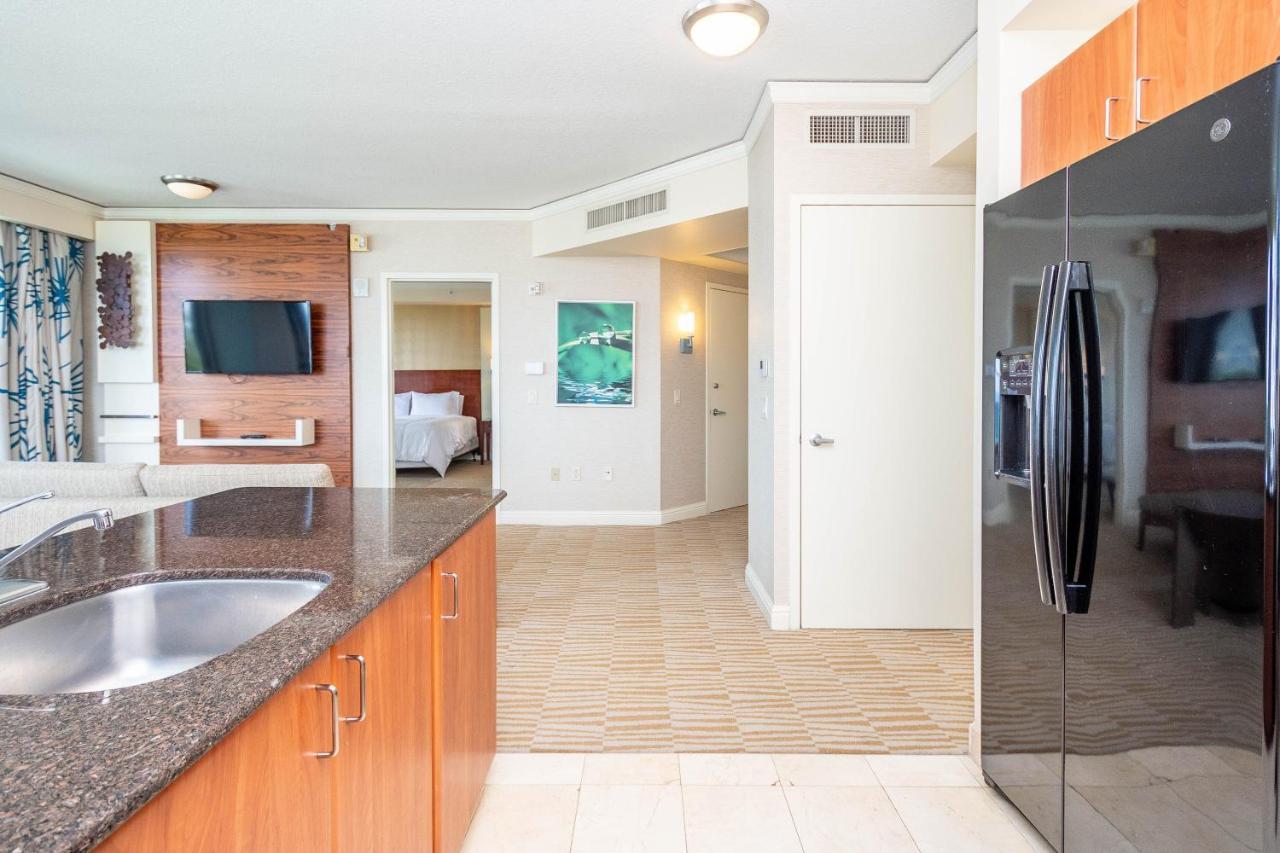 Trump Intl 2 Bedroom Apartment 1600 Sqf Ocean And Bay View Sunny Isles Beach Luaran gambar