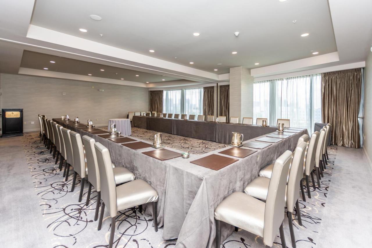 Trump Intl 2 Bedroom Apartment 1600 Sqf Ocean And Bay View Sunny Isles Beach Luaran gambar