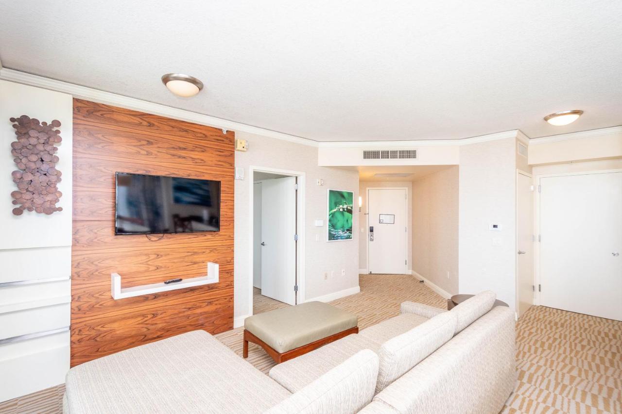 Trump Intl 2 Bedroom Apartment 1600 Sqf Ocean And Bay View Sunny Isles Beach Luaran gambar